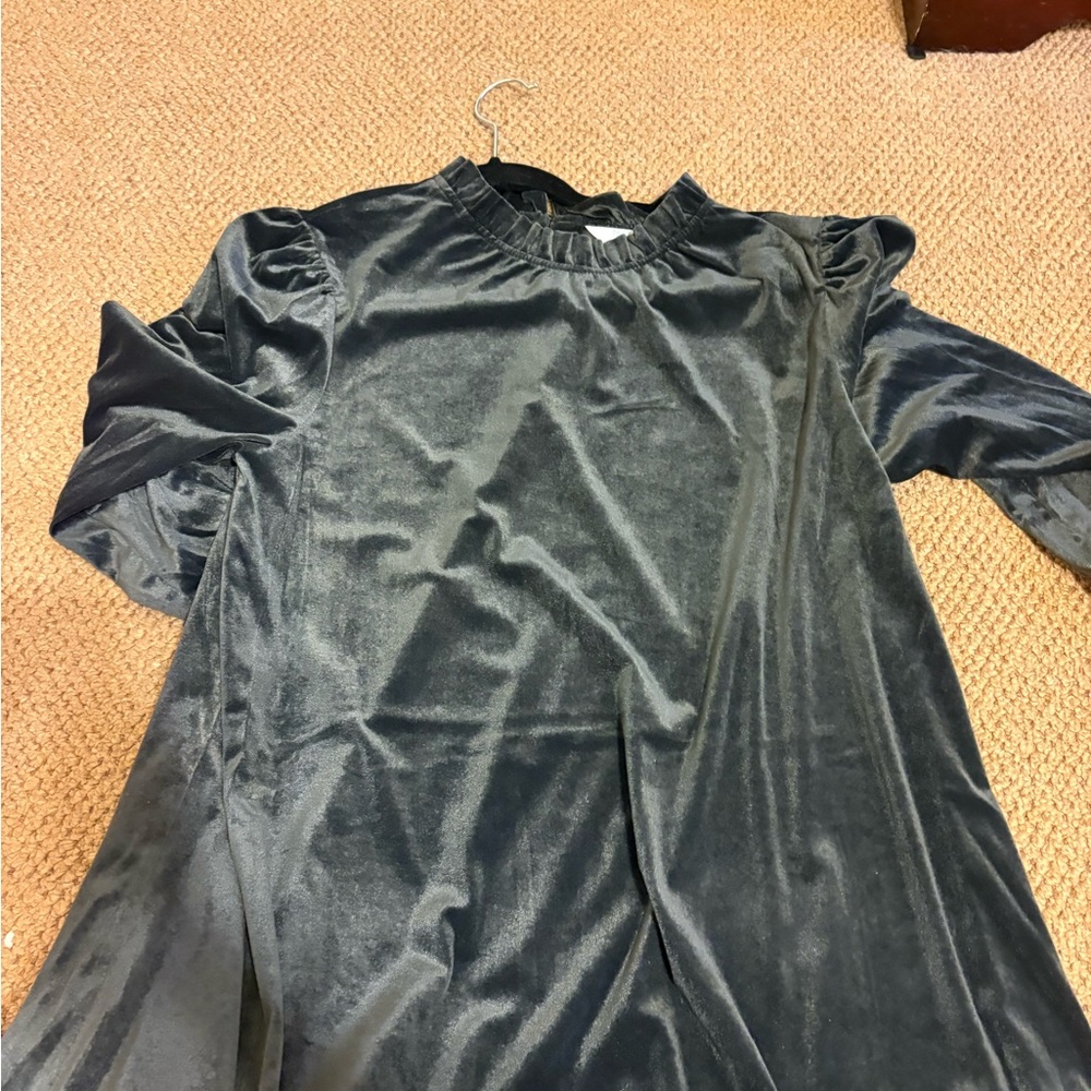 Elegant Black Velvet Dress